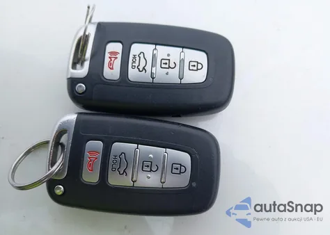 2013 Kia Optima Sx z USA, uszkodzony, nr VIN 5XXGR4A69DG127932